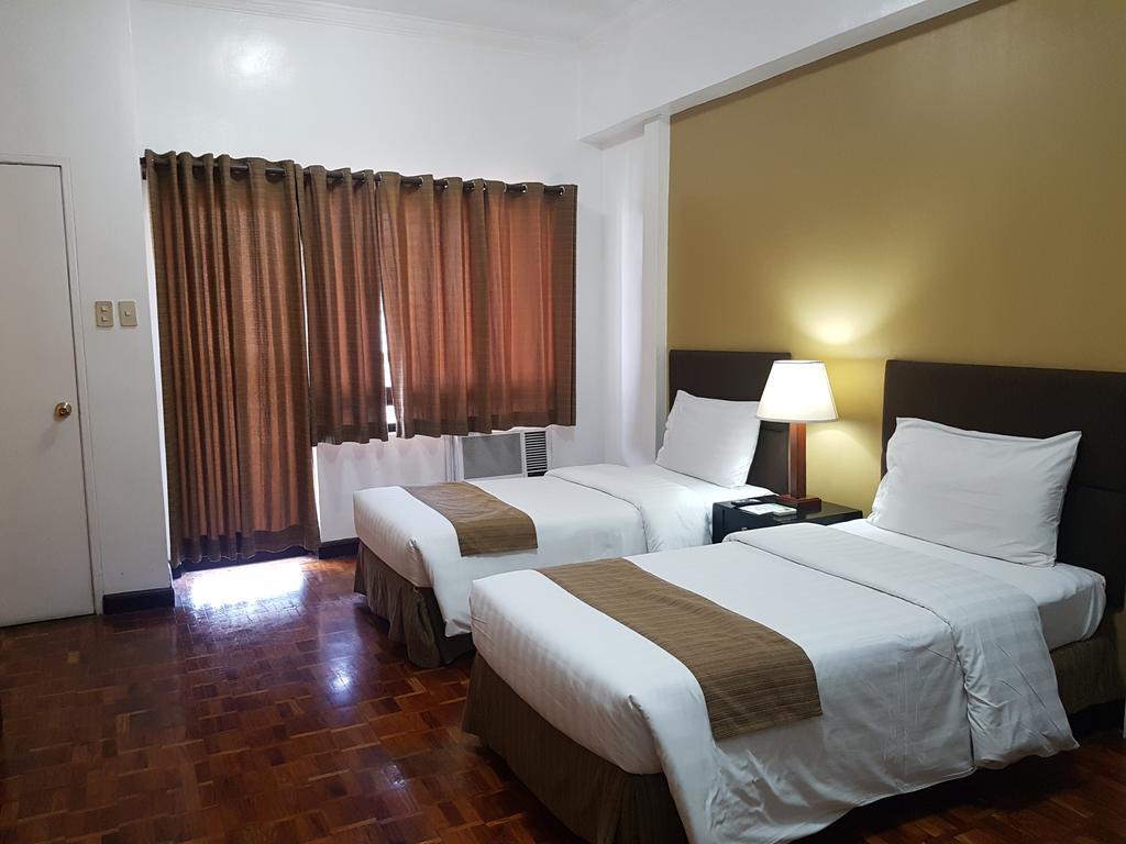 Bsa Tower Serviced Residences Макати Экстерьер фото